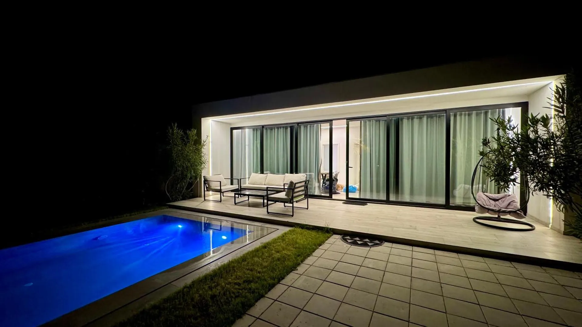 White Beach Villa 2 - Luxury Velipoje Albania